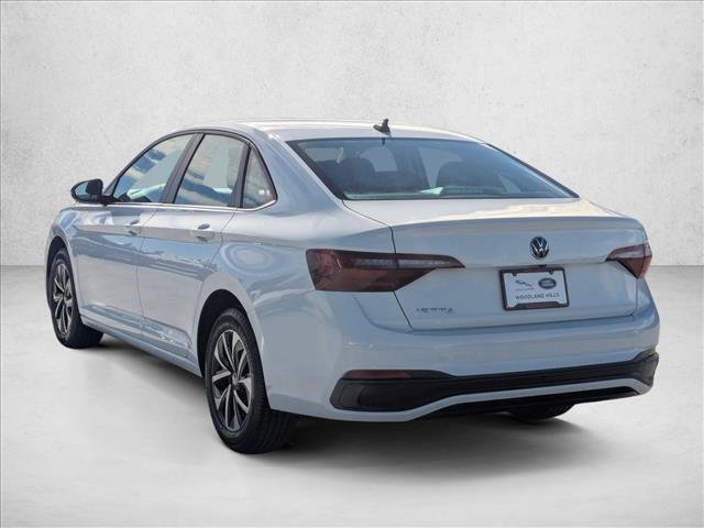 Used 2022 Volkswagen Jetta S image 5