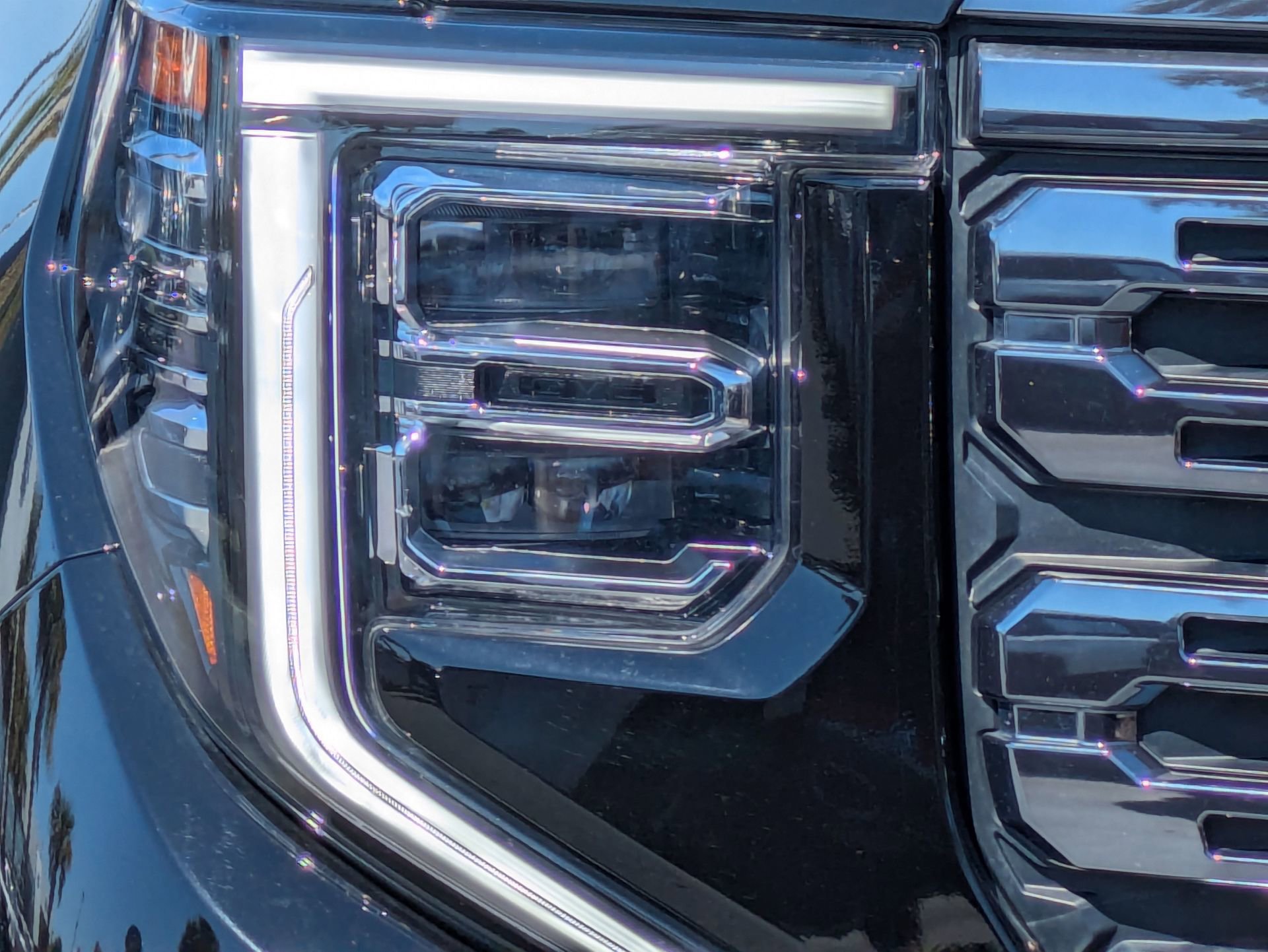 Used 2023 GMC Sierra 1500 Denali Ultimate AWD/4WD image 12