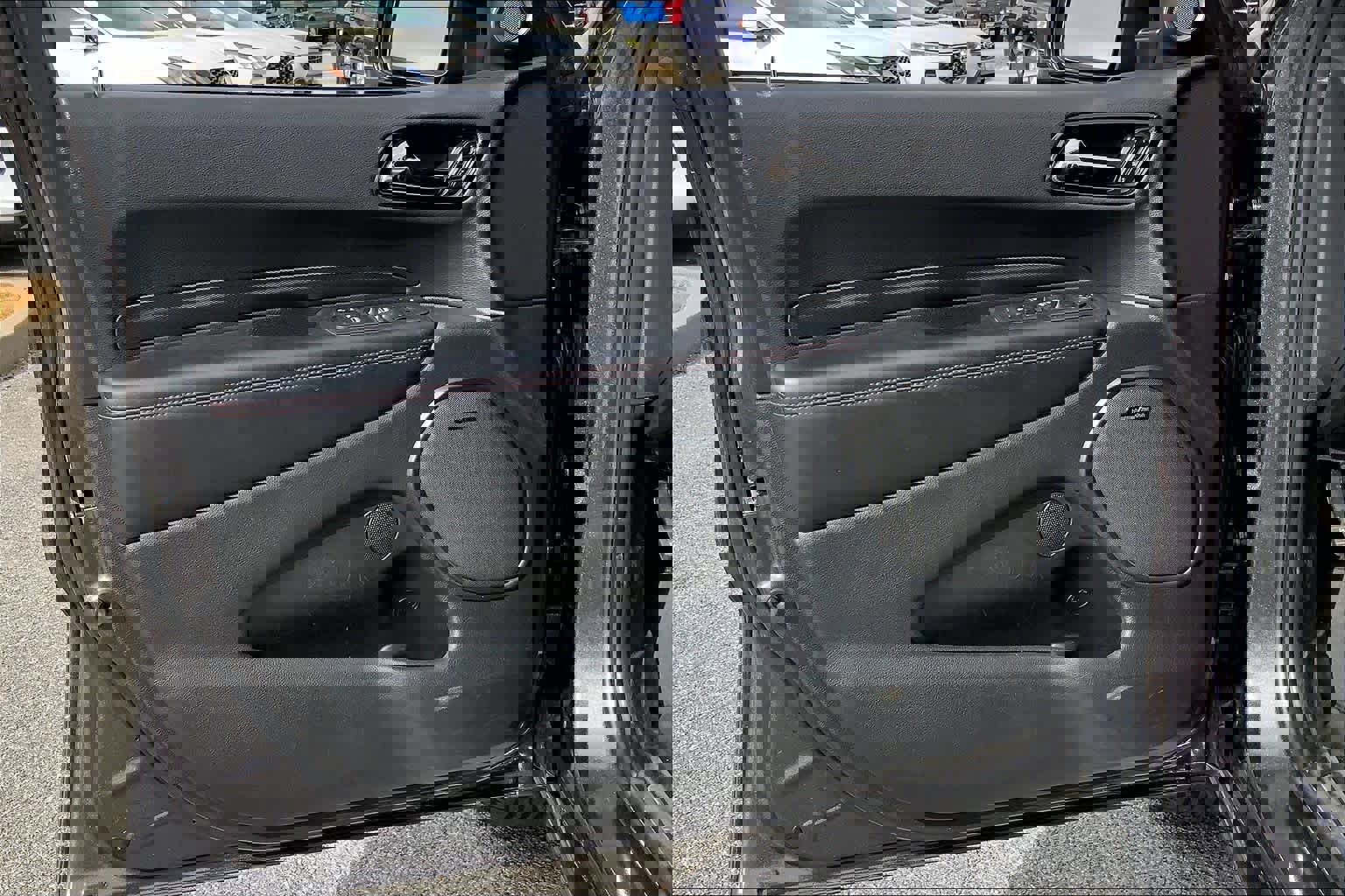 Used 2021 Dodge Durango R/T w/ Blacktop Package image 21