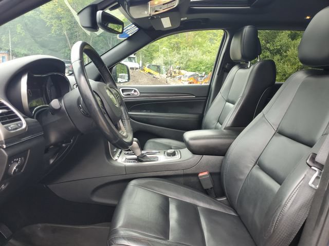 Used 2019 Jeep Grand Cherokee Limited AWD/4WD image 13