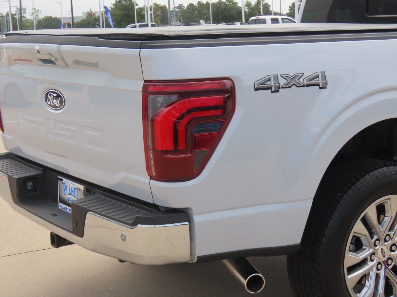 Certified 2025 Ford F150 Lariat w/ Equipment Group 502A High AWD/4WD image 12