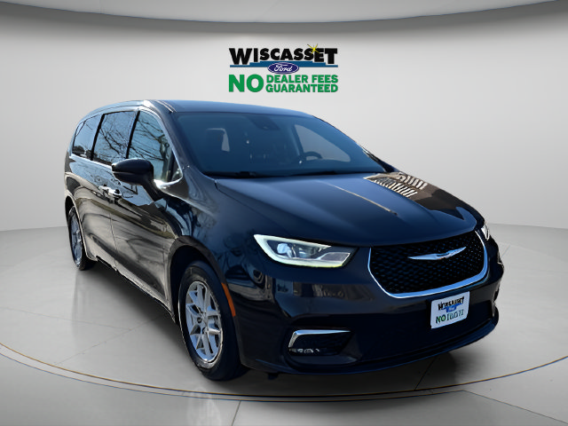 Used 2024 Chrysler Pacifica Touring-L FWD 360° Tour