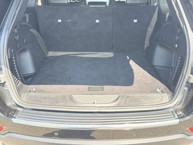Used 2022 Jeep Grand Cherokee Limited AWD/4WD image 33