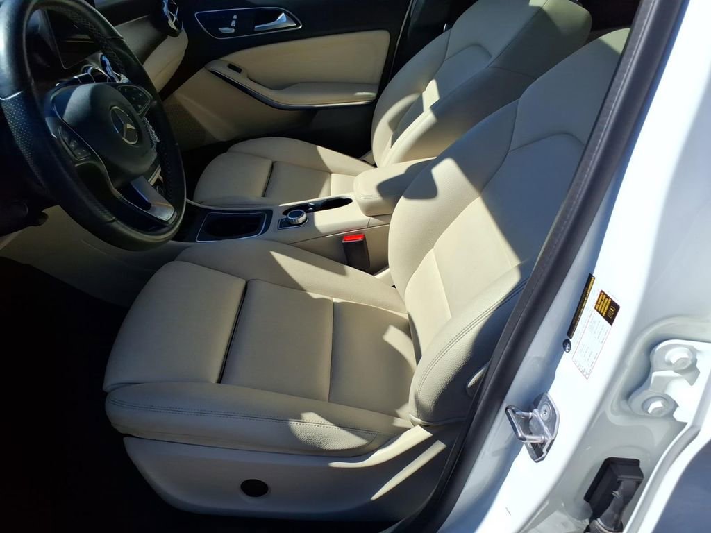 Used 2019 Mercedes-Benz GLA 250 4MATIC image 13