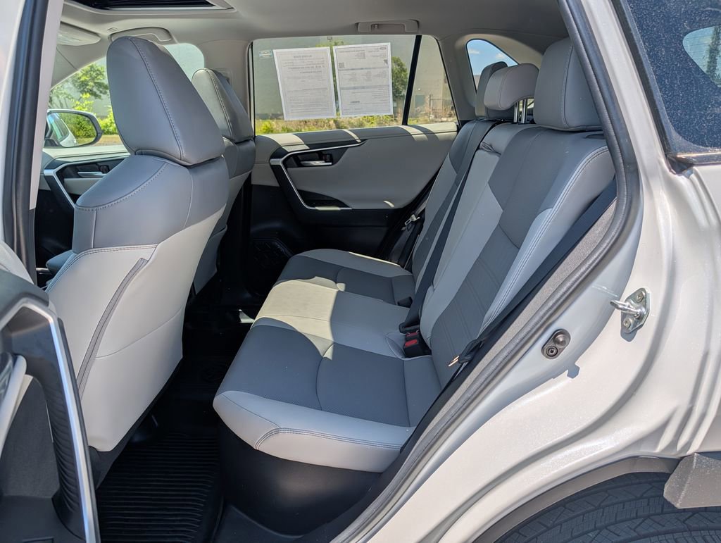 Used 2023 Toyota RAV4 Limited AWD/4WD image 25