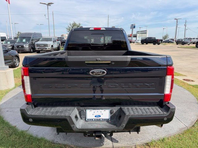 Certified 2022 Ford F250 Lariat w/ Lariat Ultimate Package AWD/4WD image 6