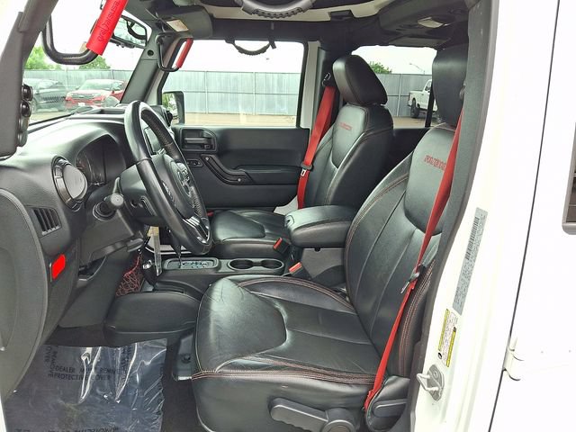Used 2017 Jeep Wrangler Unlimited Rubicon AWD/4WD image 13