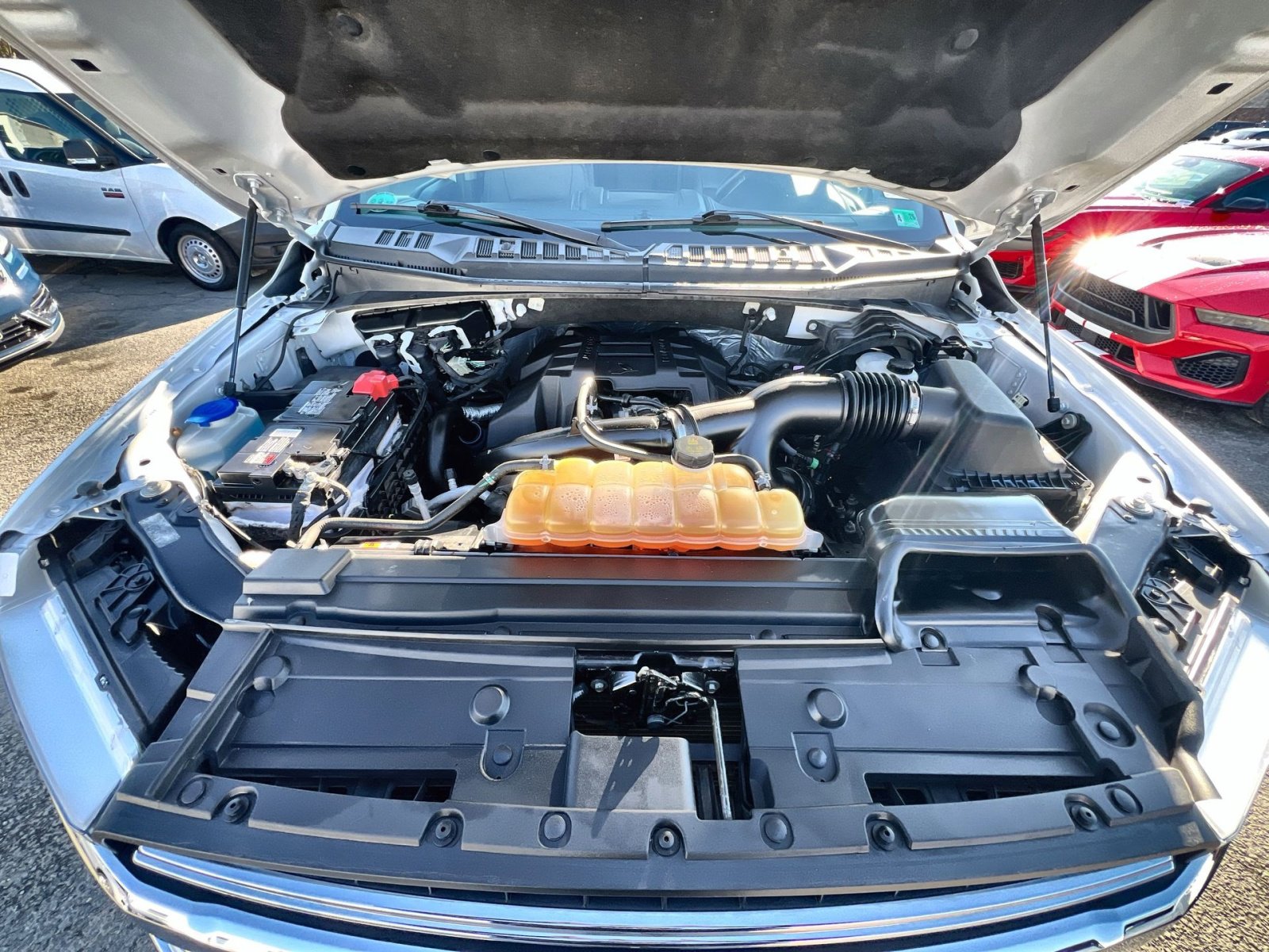 Certified 2018 Ford F150 Lariat image 26