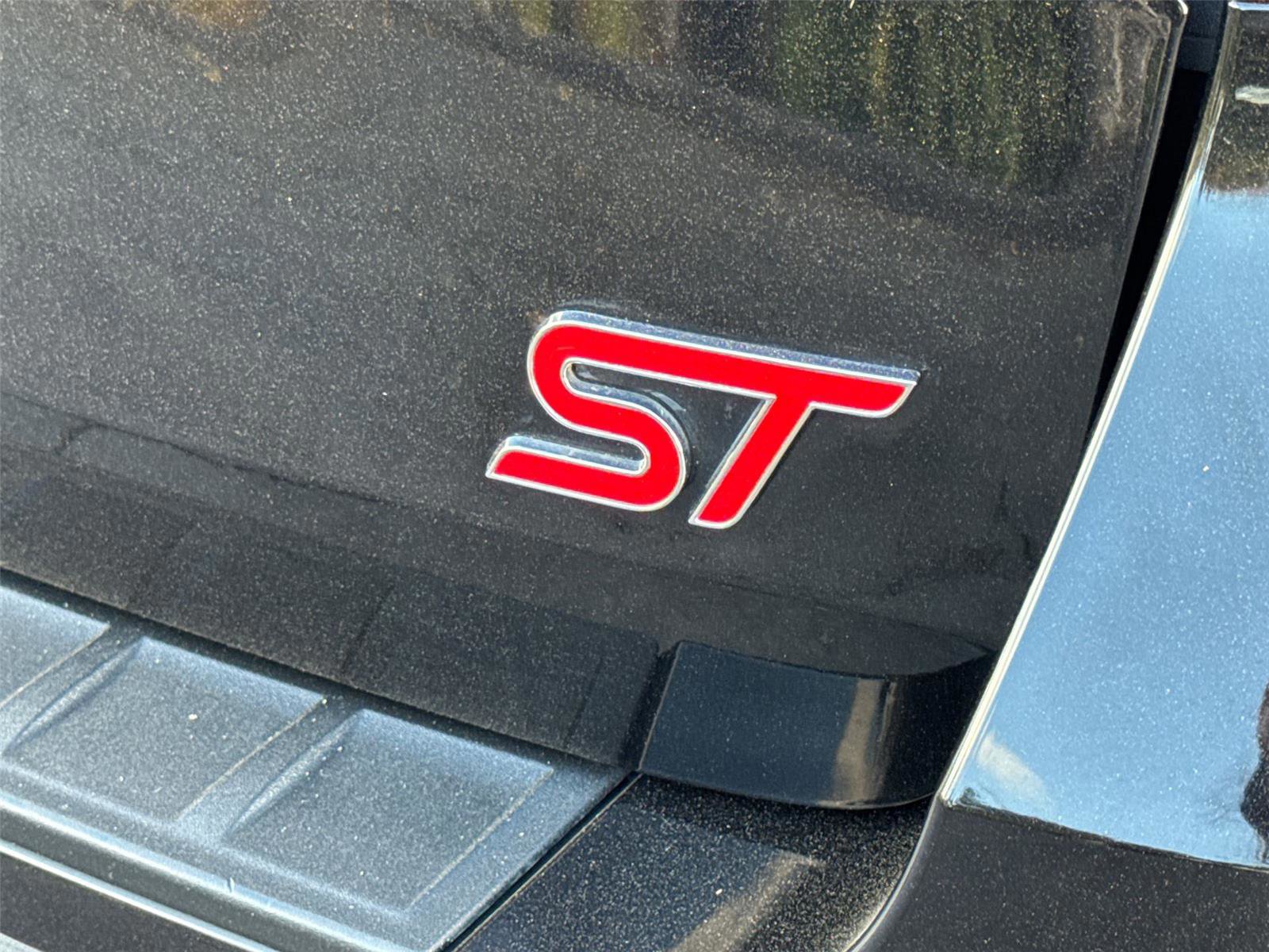 Certified 2023 Ford Explorer ST image 14