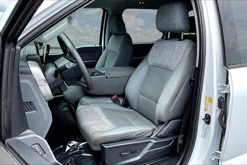 Certified 2025 Ford F250 XLT AWD/4WD image 23