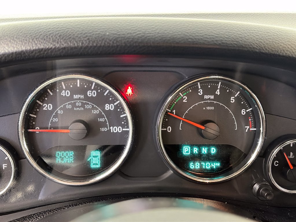 Used 2018 Jeep Wrangler Rubicon AWD/4WD image 13