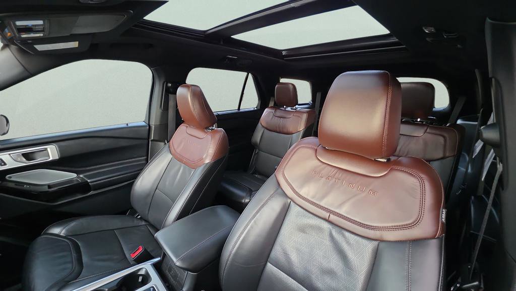 Certified 2023 Ford Explorer Platinum w/ Technology Package image 20