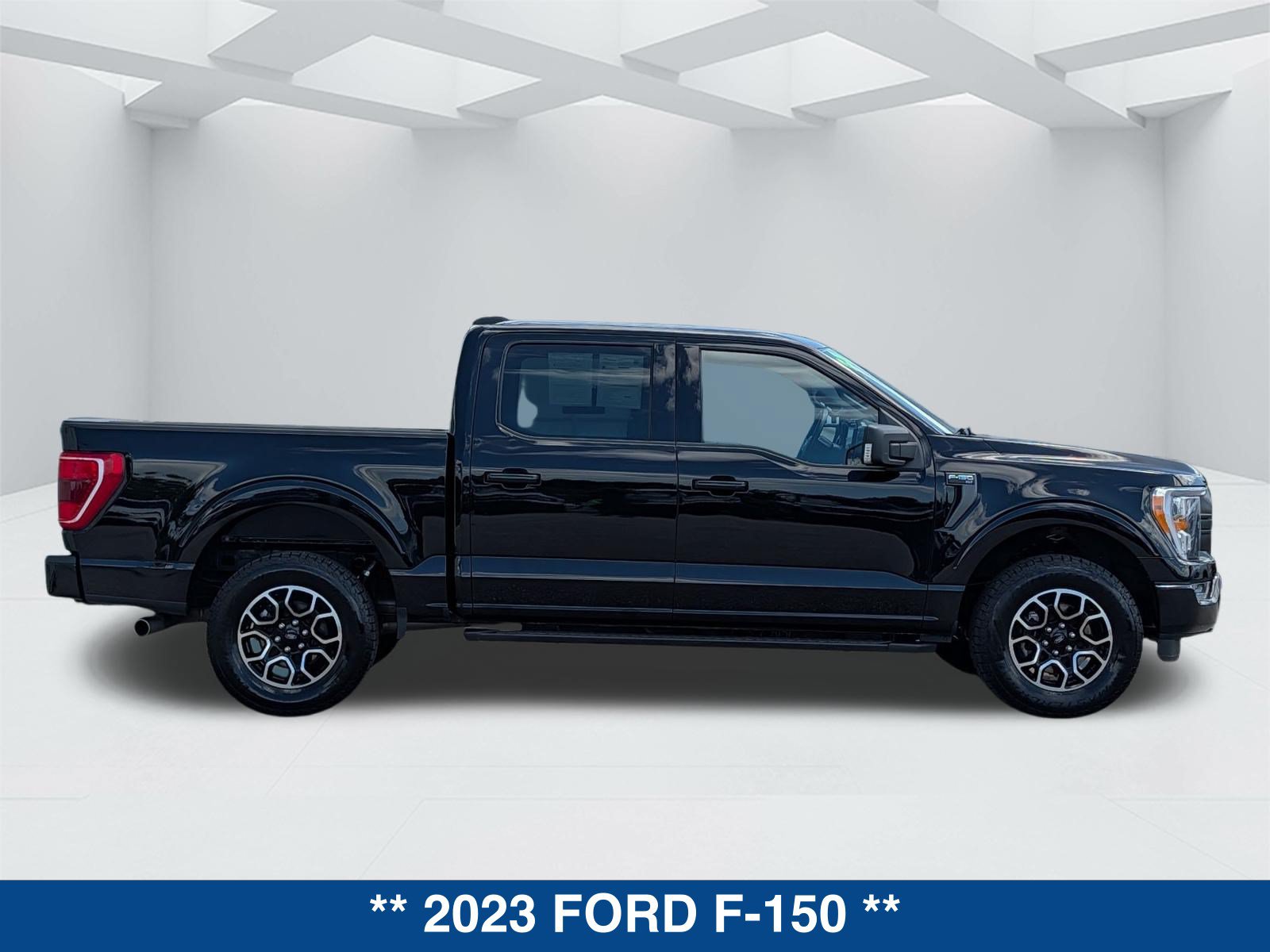 Certified 2023 Ford F150 XLT w/ Equipment Group 302A High AWD/4WD image 4