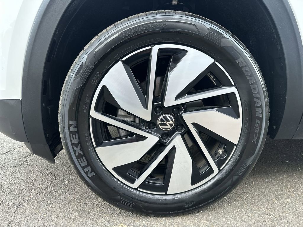 Used 2024 Volkswagen Atlas SE image 10