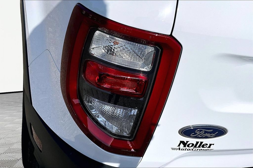 Certified 2025 Ford Bronco Sport Outer Banks w/ Outer Banks Tech Package+ AWD/4WD image 31