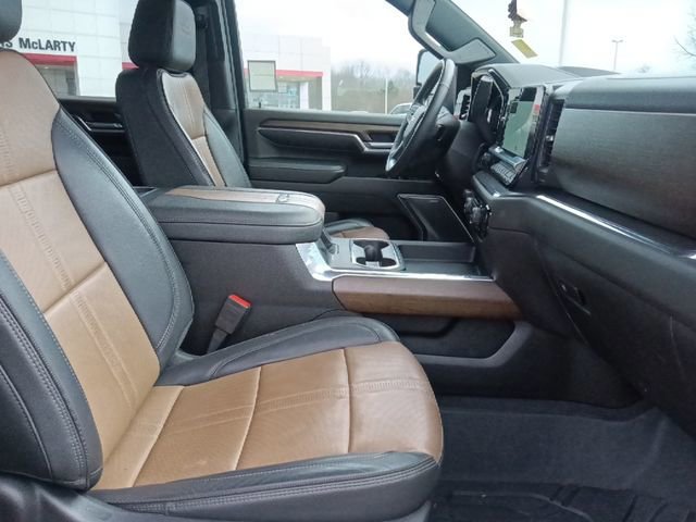 Used 2024 Chevrolet Silverado 2500 High Country w/ High Country Premium Package image 32