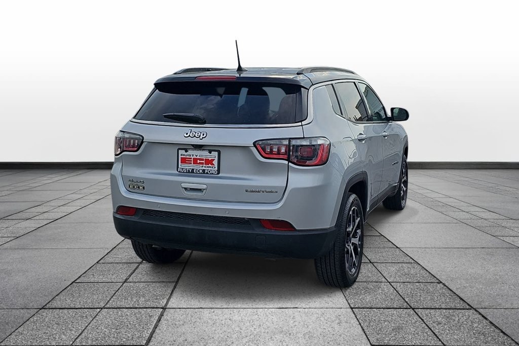 Used 2025 Jeep Compass Limited AWD/4WD image 5
