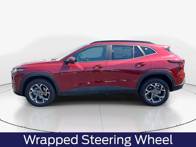 Used 2025 Chevrolet Trax LT w/ LT Convenience Package FWD image 13