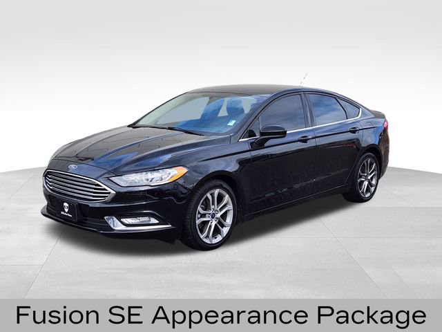 Certified 2017 Ford Fusion SE w/ Equipment Group 201A image 5