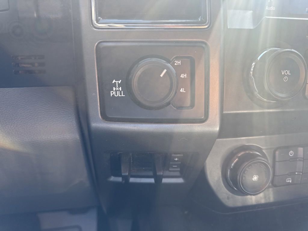 Certified 2021 Ford F250 XLT w/ FX4 Off-Road Package AWD/4WD image 24