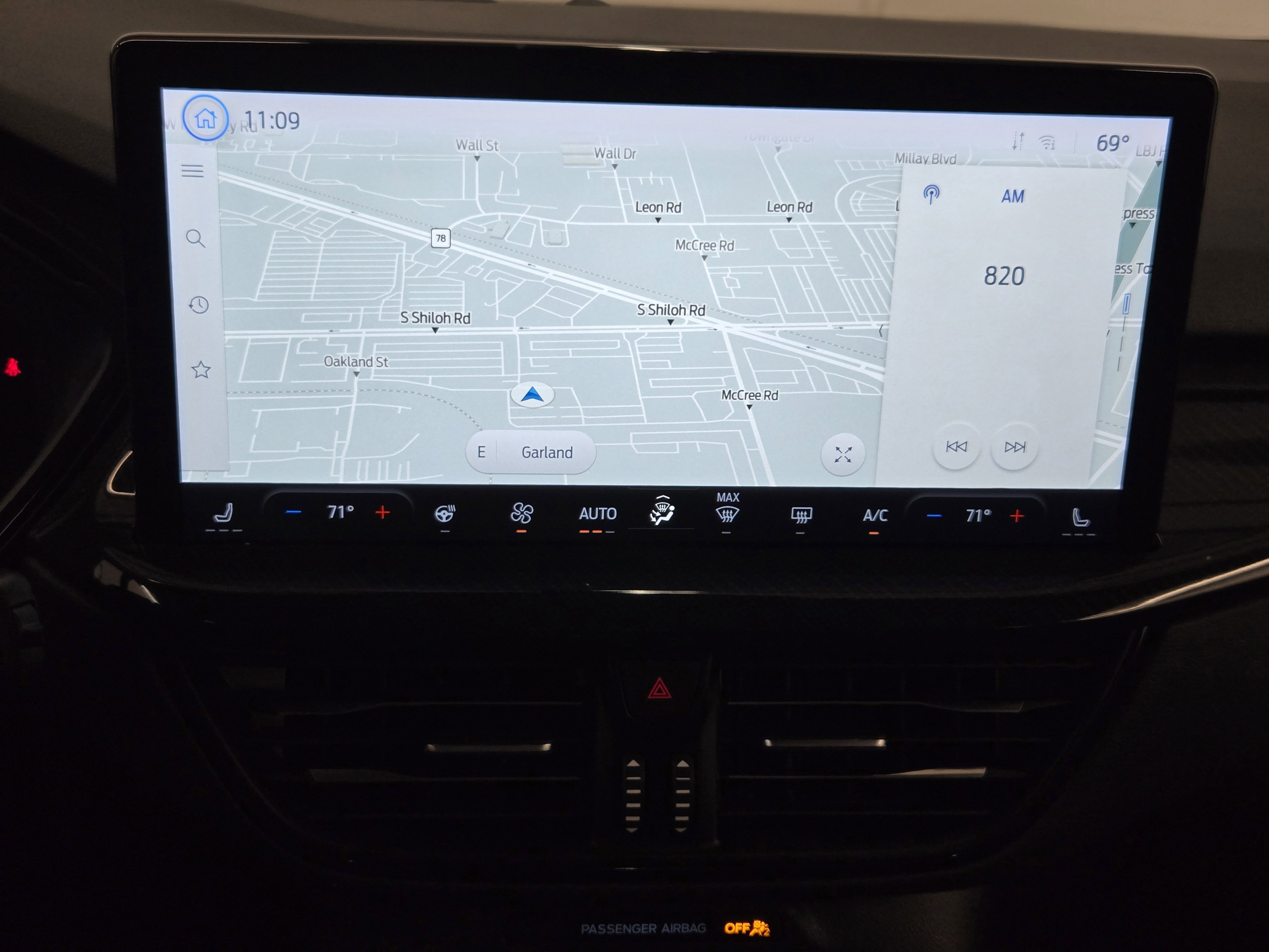 Certified 2023 Ford Escape ST-Line Select w/ Tech Pack #1 AWD/4WD image 17