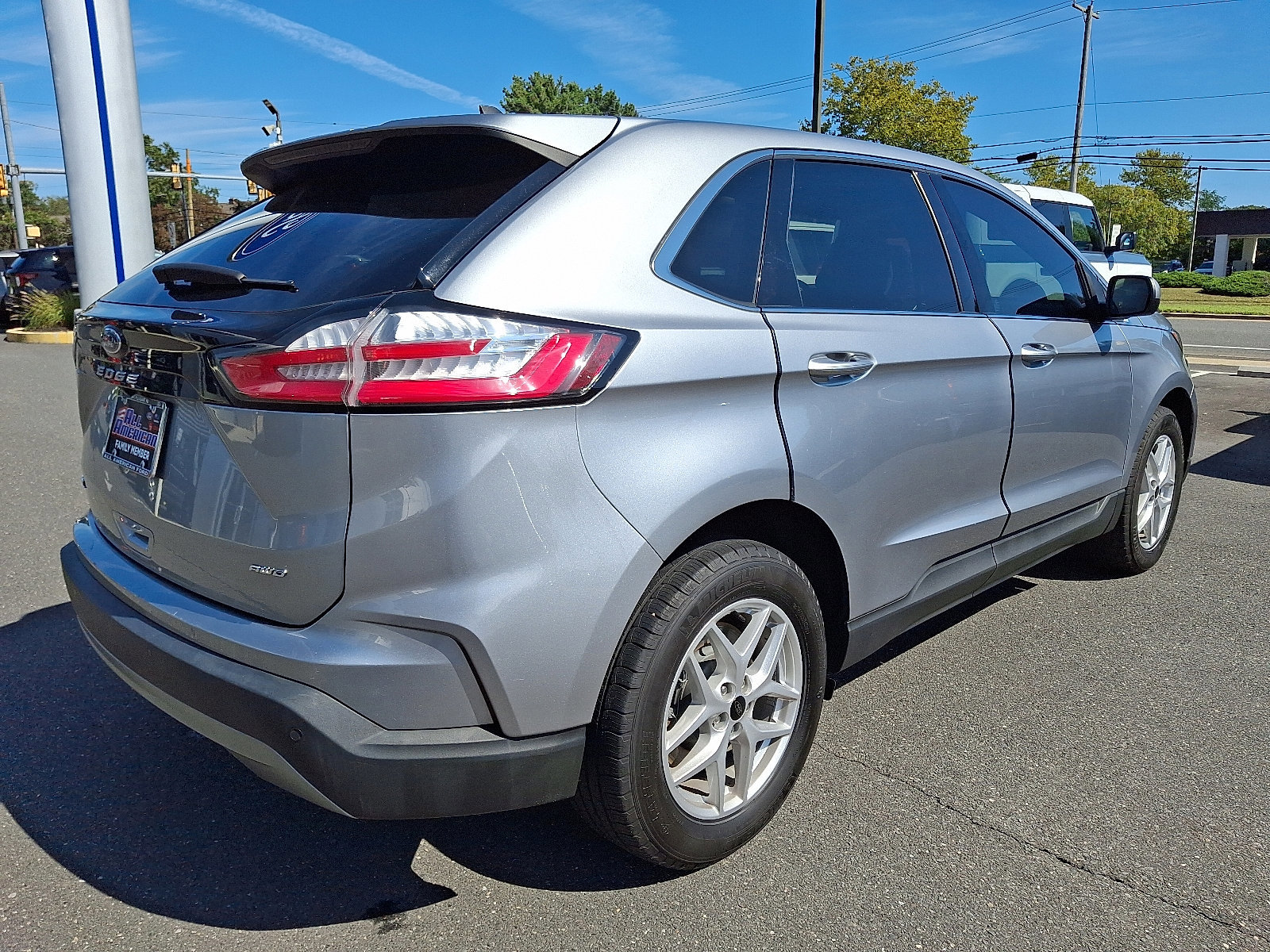Certified 2023 Ford Edge SEL w/ Convenience Package image 5