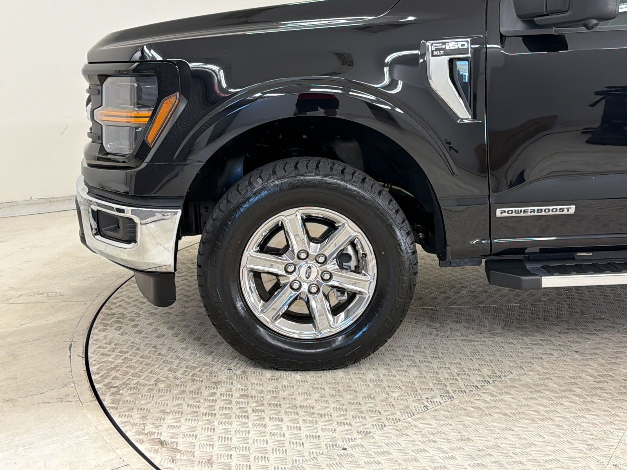 Certified 2024 Ford F150 XLT w/ Mobile Office Package AWD/4WD image 13