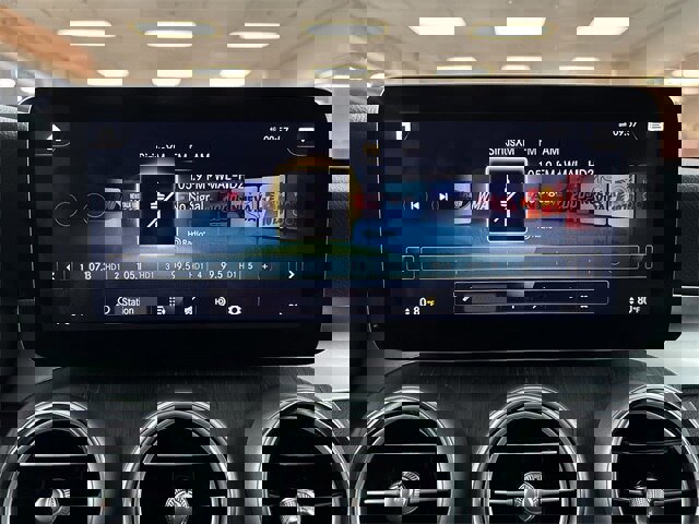 Used 2022 Mercedes-Benz GLC 300 4MATIC image 8