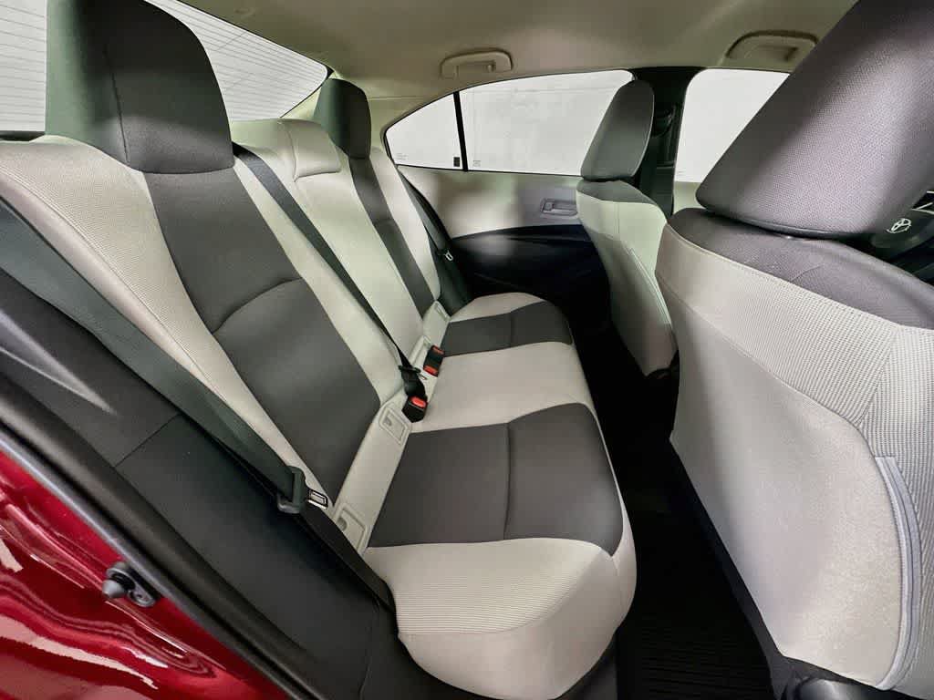 Used 2026 Toyota Corolla LE FWD image 29