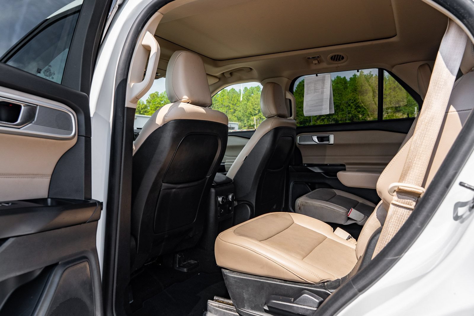 Certified 2020 Ford Explorer Limited RWD image 18