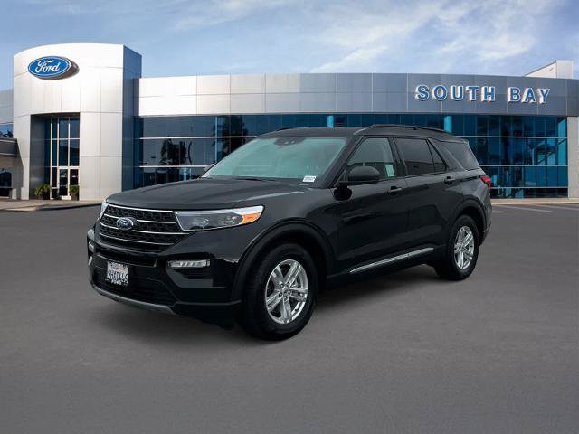 Certified 2023 Ford Explorer XLT w/ Equipment Group 202A RWD image 1
