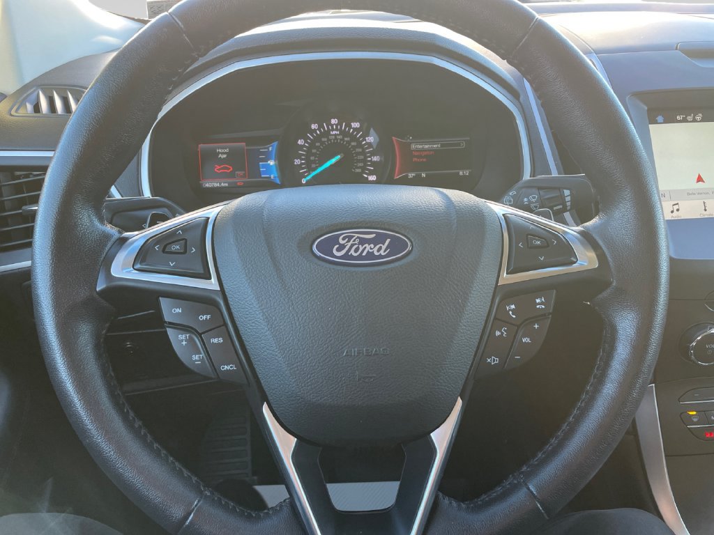 Certified 2018 Ford Edge SEL w/ Equipment Group 201A AWD/4WD image 25