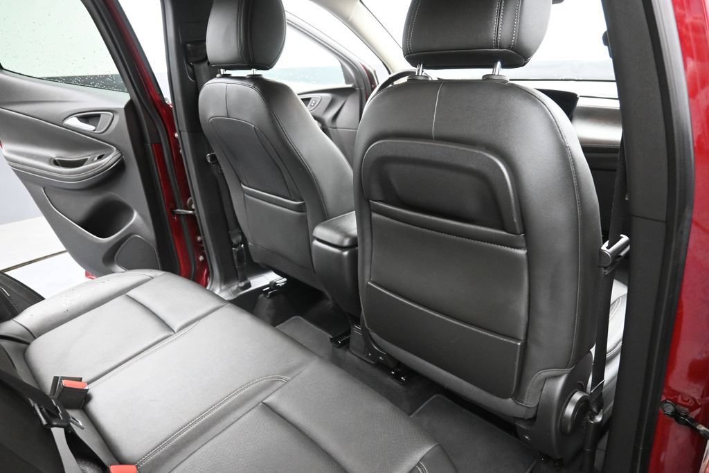 Used 2024 Buick Encore GX Sport Touring w/ Comfort Package FWD image 10