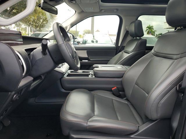 Certified 2025 Ford Expedition Max Active image 19