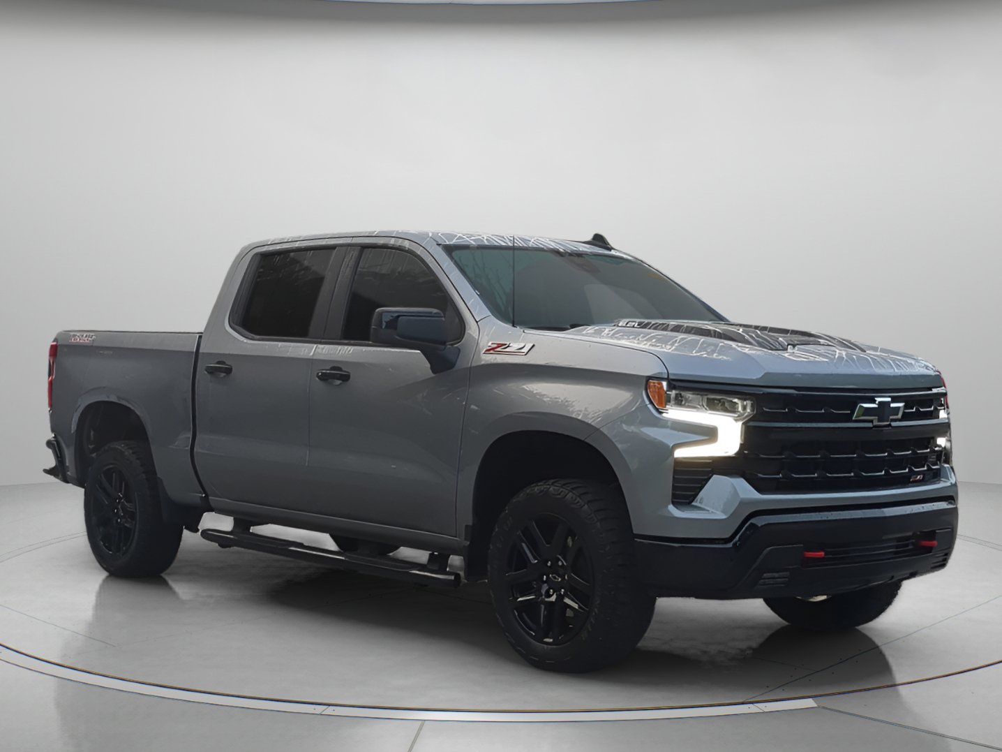 Used 2025 Chevrolet Silverado 1500 LT Trail Boss w/ Convenience Package II AWD/4WD image 38