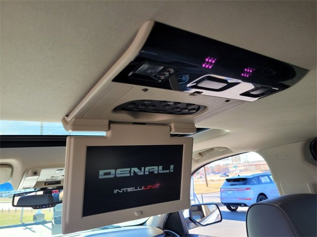 Used 2019 GMC Yukon Denali w/ Denali Ultimate Package image 12