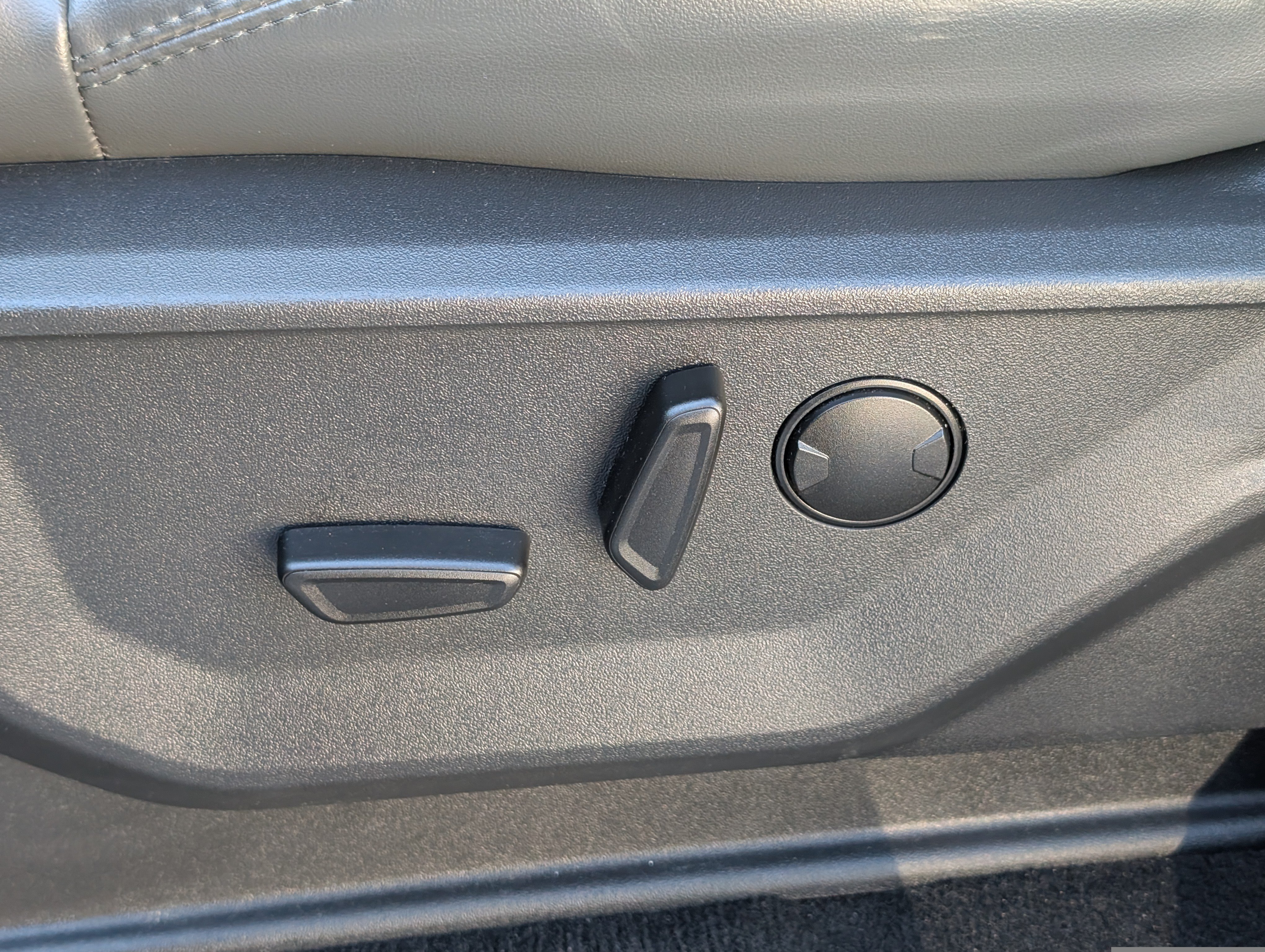 Certified 2026 Ford Expedition Active AWD/4WD image 26