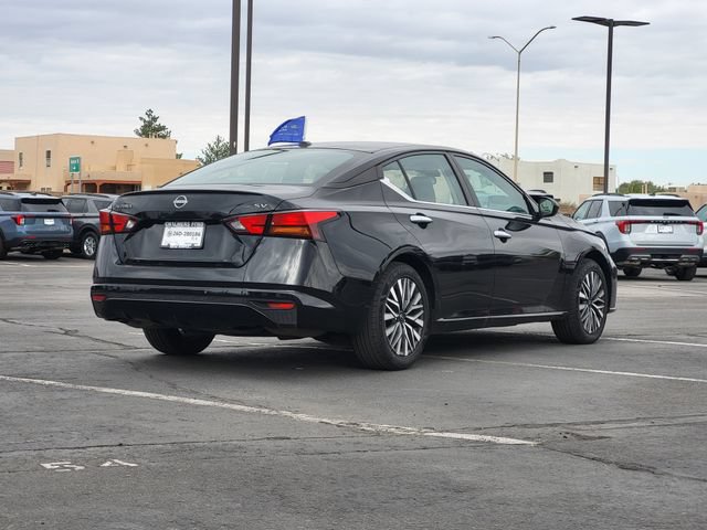 Used 2024 Nissan Altima 2.5 SV FWD image 7