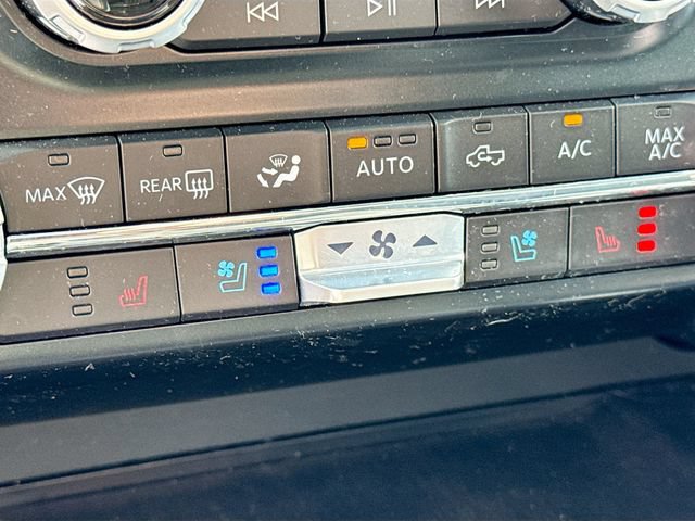Certified 2022 Ford F150 Lariat AWD/4WD image 28