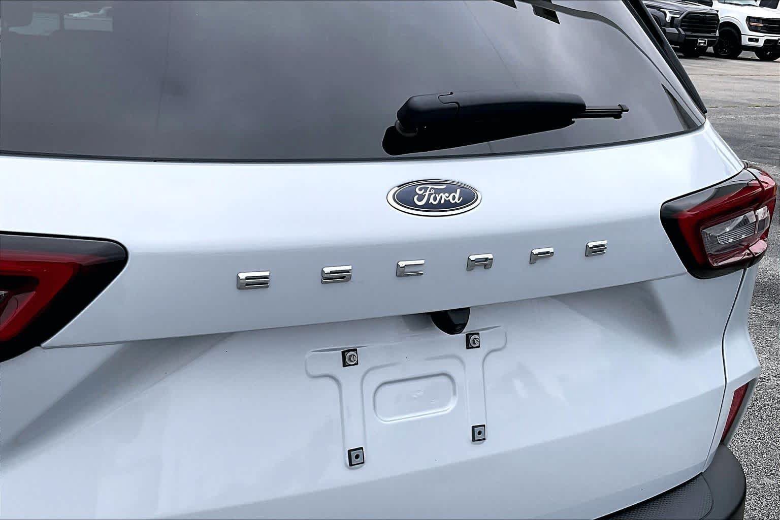 Certified 2025 Ford Escape ST-Line w/ Tech Pack #1 FWD image 23