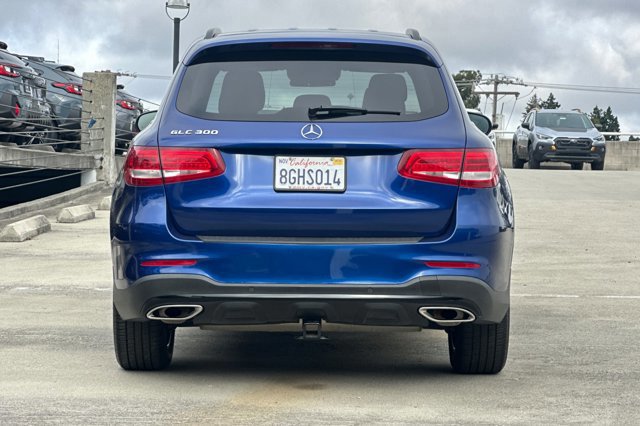 Used 2019 Mercedes-Benz GLC 300 image 4