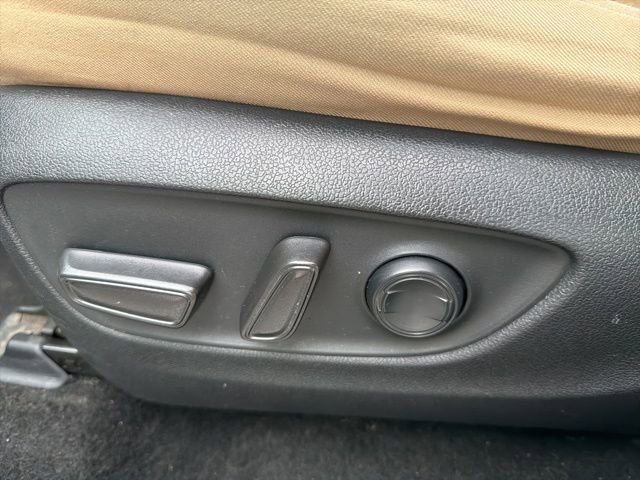 Used 2021 Toyota RAV4 XLE w/ XLE Grade Weather Package image 23