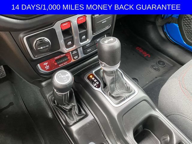 Used 2024 Jeep Wrangler Rubicon w/ Technology Group AWD/4WD image 18