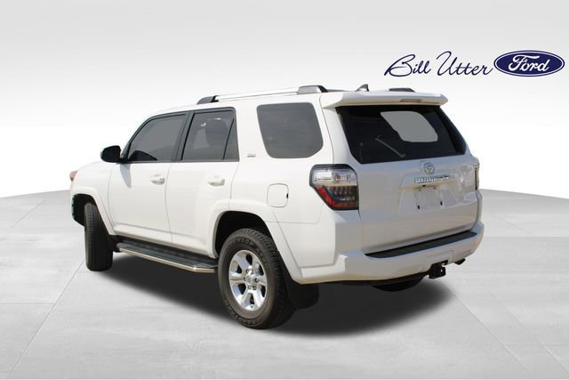 Used 2020 Toyota 4Runner SR5 image 3