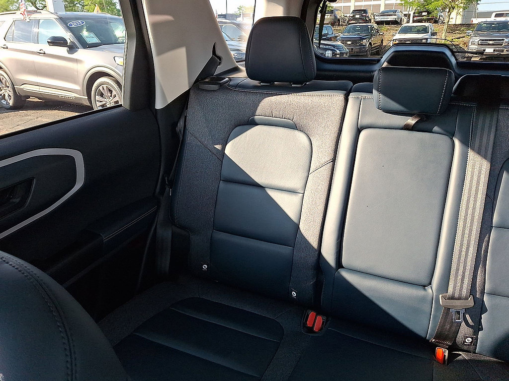 Certified 2023 Ford Bronco Sport Outer Banks AWD/4WD image 12