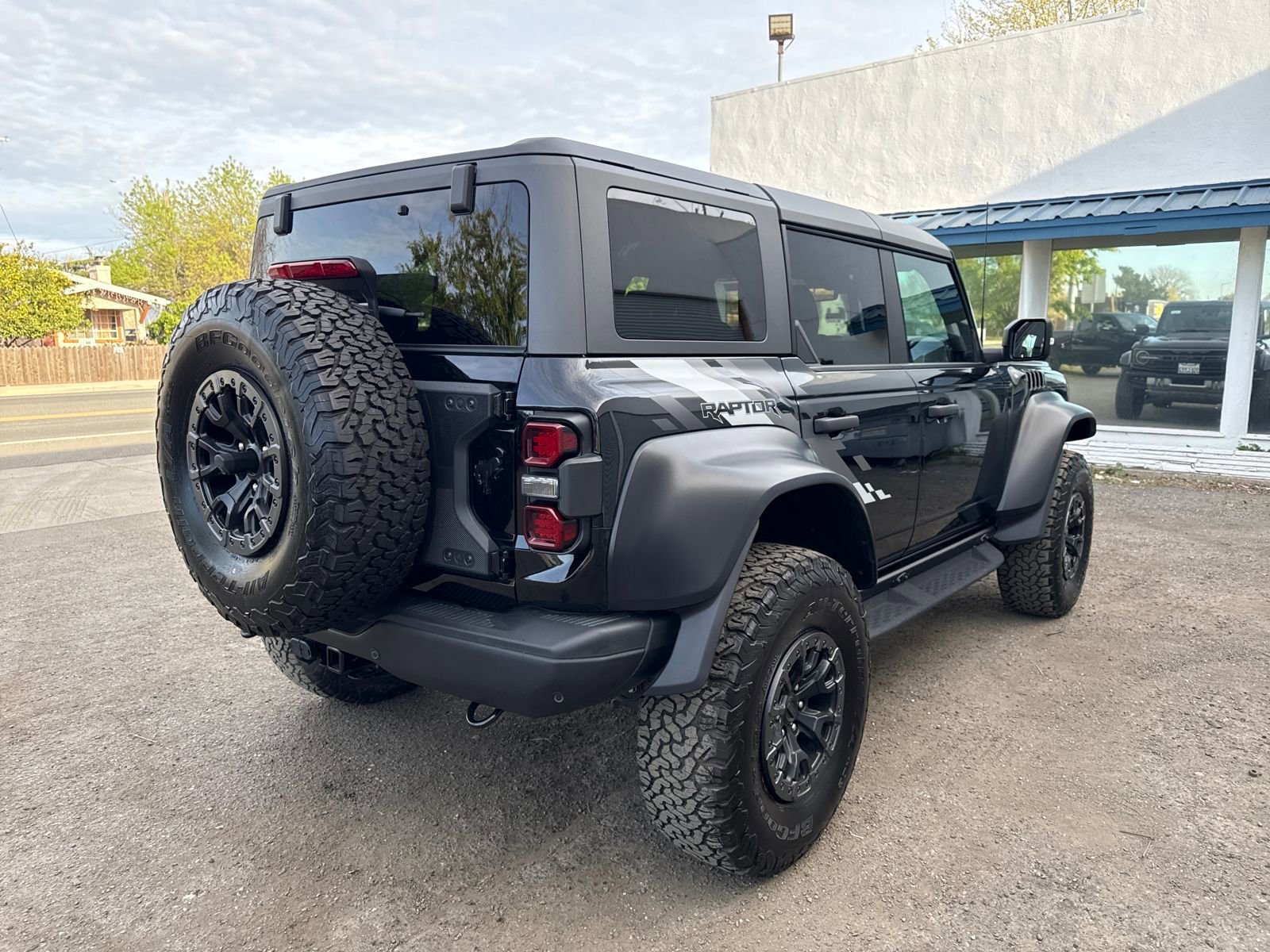 Certified 2022 Ford Bronco Raptor image 4