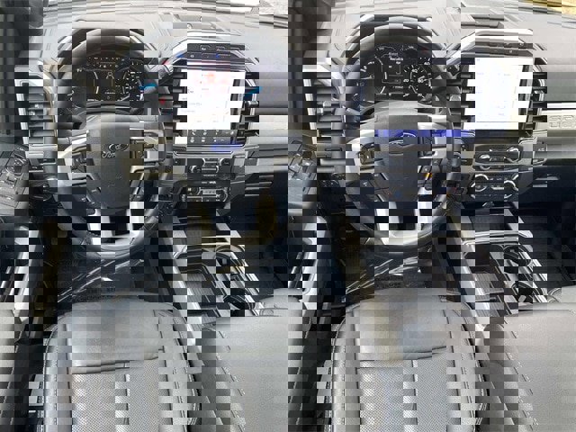 Certified 2022 Ford F350 Lariat w/ Black Appearance Package image 51