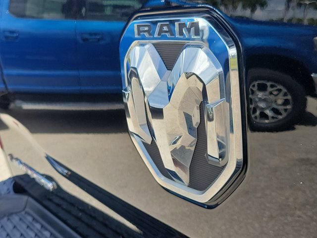 Used 2022 RAM 2500 Limited w/ Towing Technology Group AWD/4WD image 8