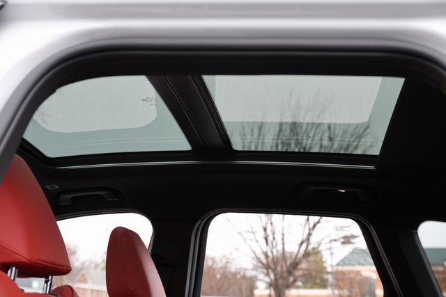 Used 2024 BMW X1 xDrive28i w/ Technology Package image 19