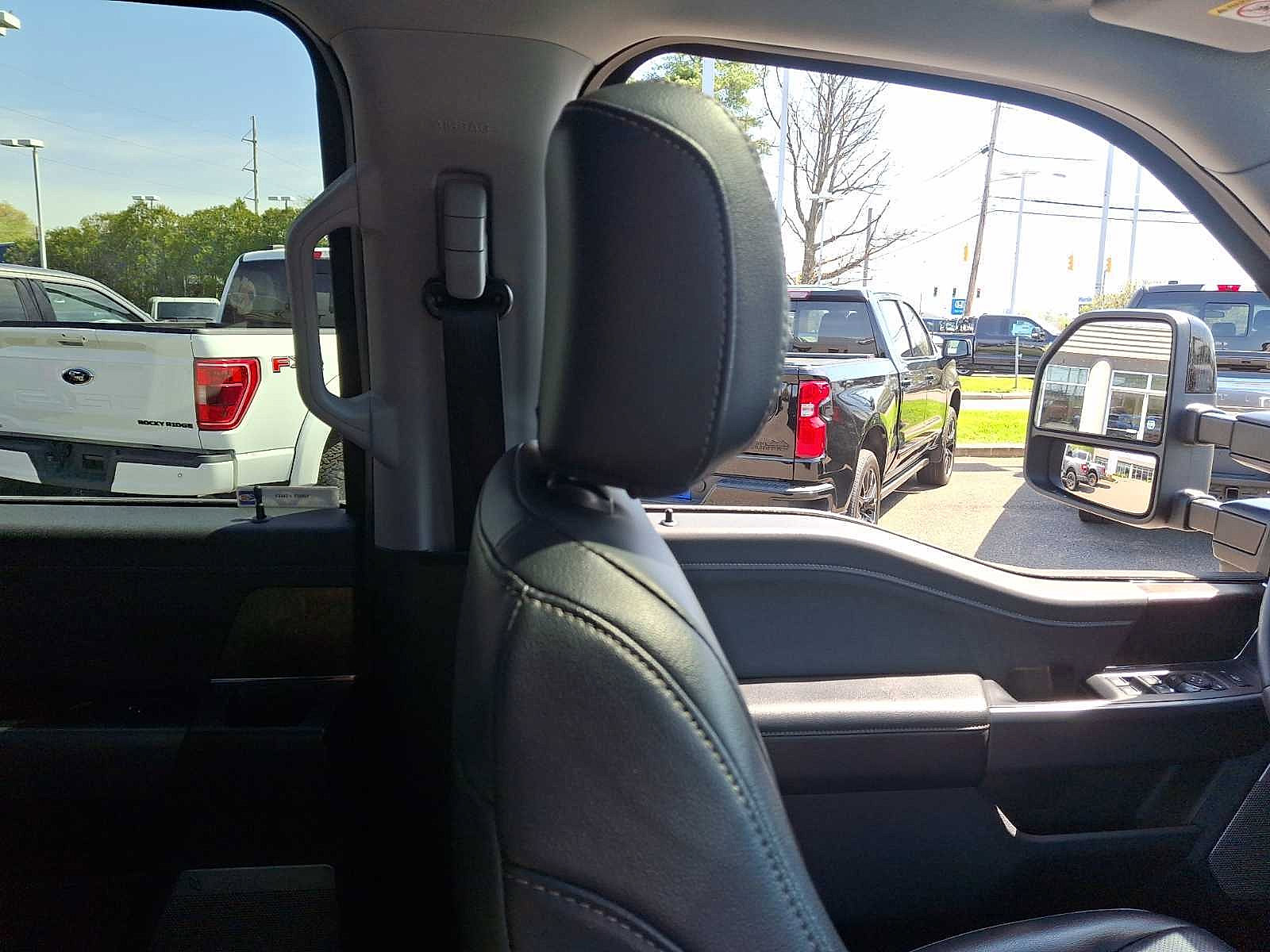 Certified 2024 Ford F250 Lariat w/ Lariat Ultimate Package AWD/4WD image 12